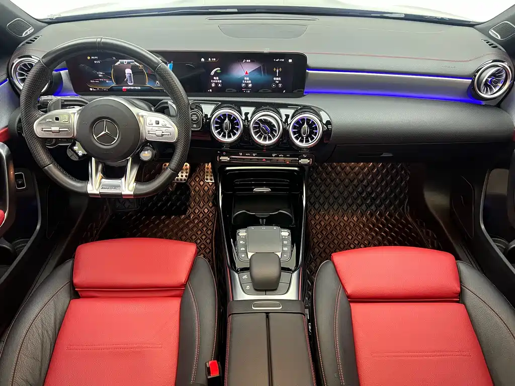 Mercedes-Benz A-Class AMG 2022 AMG A 35 L 4MATIC купить на сайте DeffCars