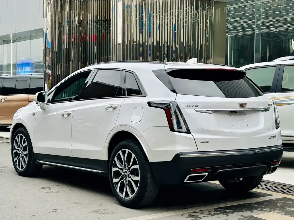 Cadillac XT5 2022 2.0T four-wheel drive luxury model (Hummingbird version) купить на сайте DeffCars