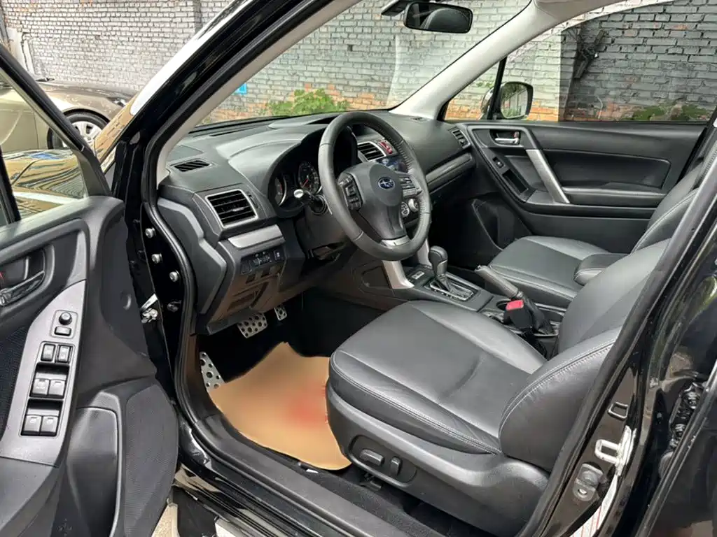 Forester 2015 2.0i Special Commemorative Edition купить на сайте DeffCars