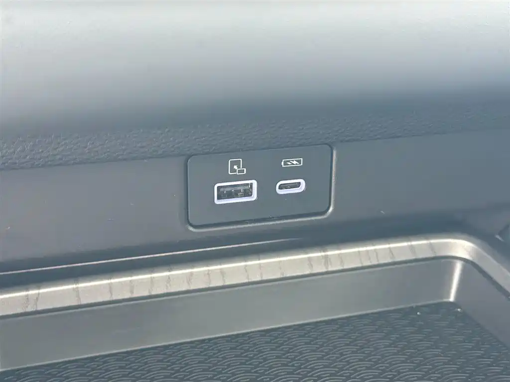 Arrizo 8 2022 model 1.6T DCT Yi купить на сайте DeffCars