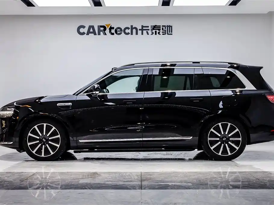 Wenjie M9 2025 extended range Max version 52kWh 6-seater version (192-line lidar) купить на сайте DeffCars