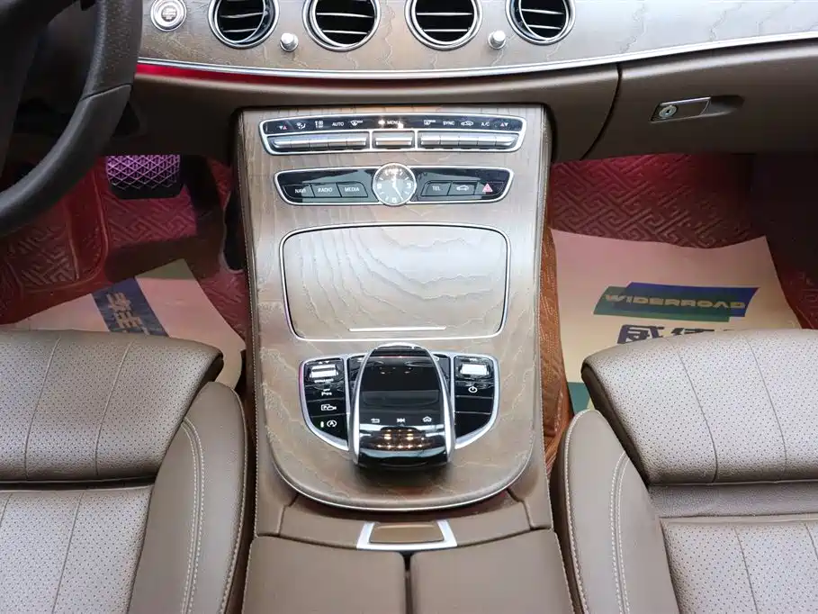 Mercedes-Benz E-Class 2018 facelift E 200 L купить на сайте DeffCars