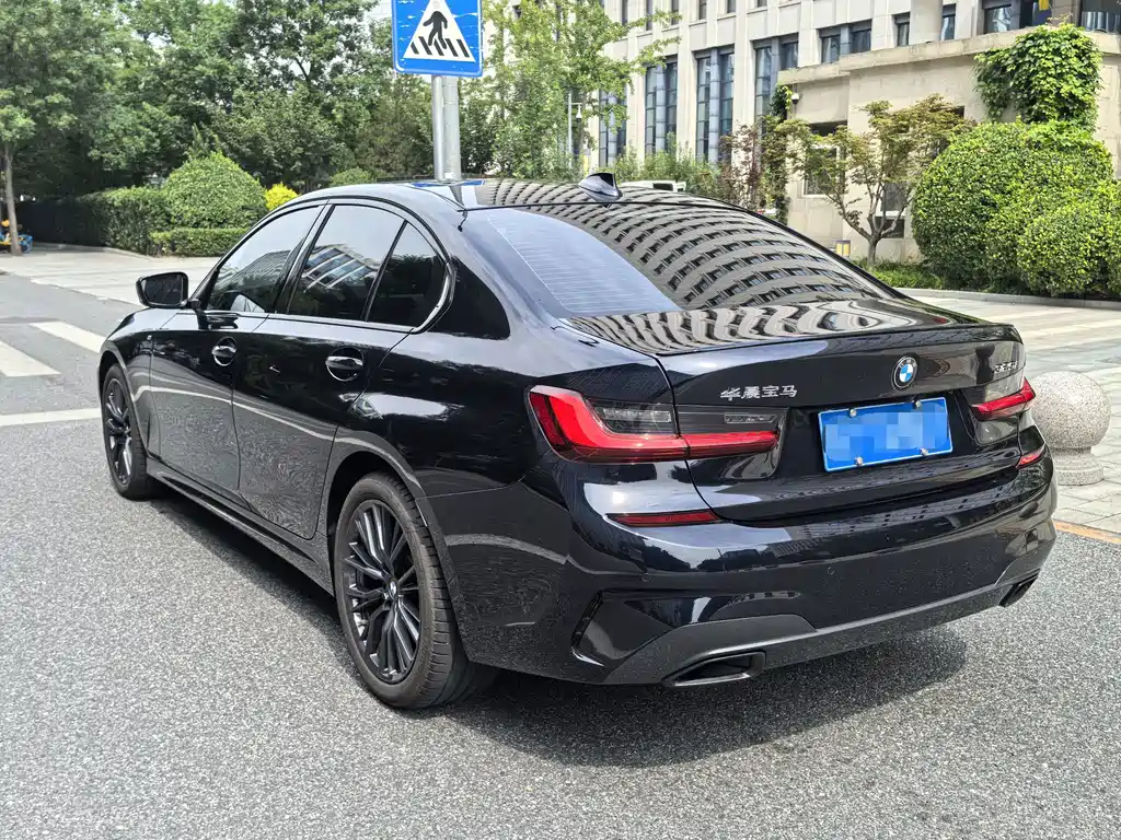 BMW 3 Series 2022 325i M Sports Night Package купить на сайте DeffCars