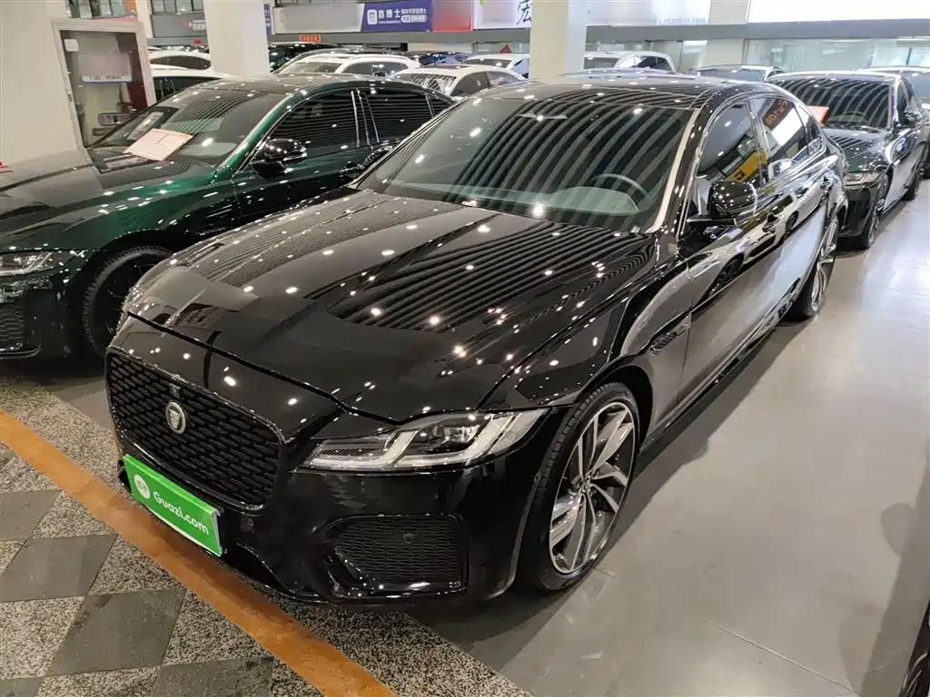 Jaguar XFL 2025 2.0T P300 four-wheel drive 90th anniversary collector's edition купить на сайте DeffCars