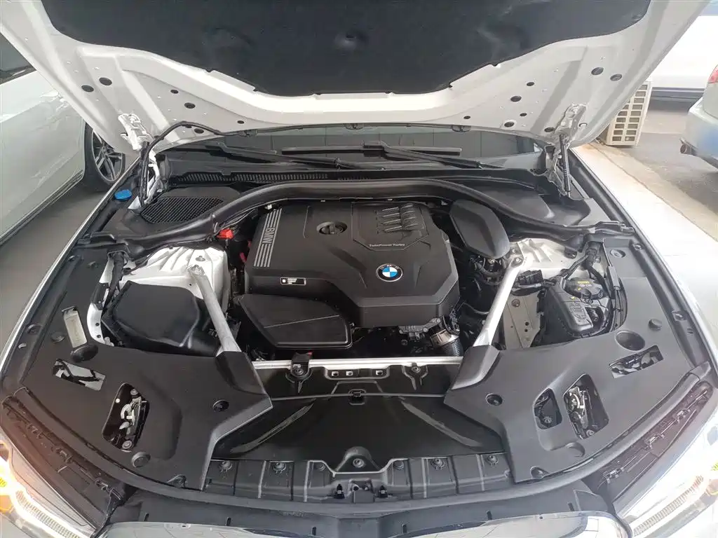 BMW 5 Series 2022 facelift 525Li luxury package купить на сайте DeffCars