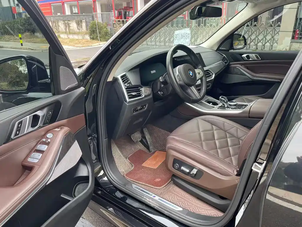 BMW X5 2023 xDrive 30Li Exclusive M Sports Package купить на сайте DeffCars