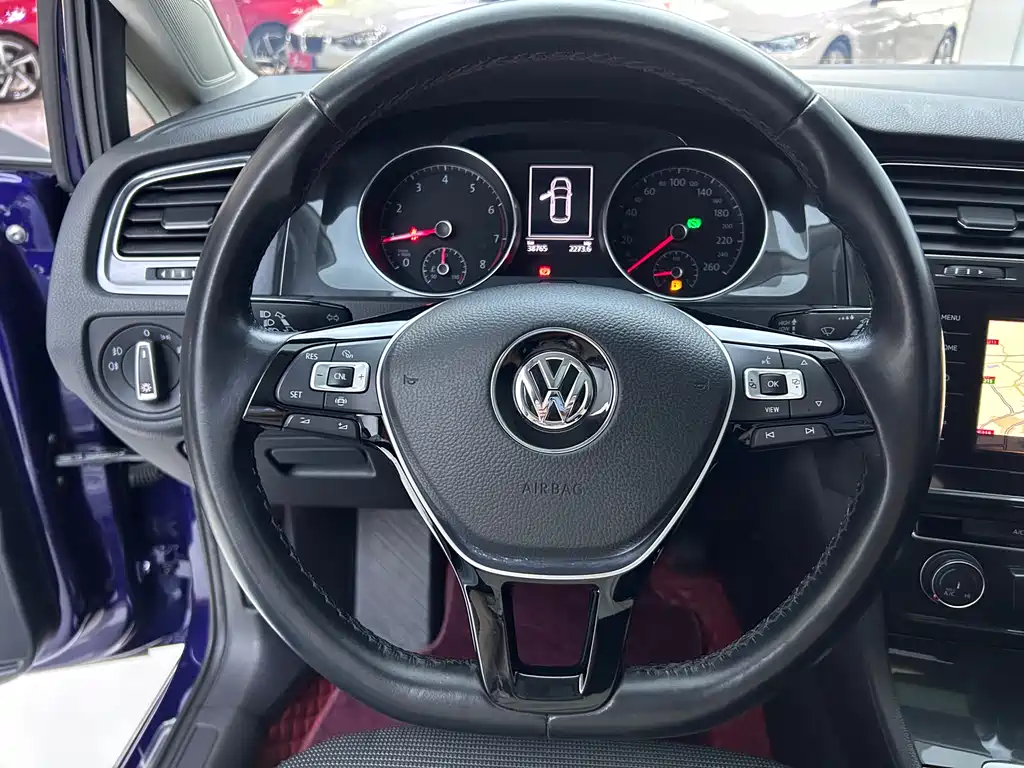 Golf 2020 Beloved Edition 280TSI DSG Comfort Type купить на сайте DeffCars