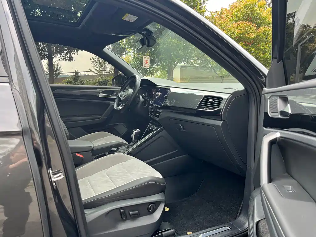 Tanyue 2019 380TSI four-wheel drive R-Line National VI купить на сайте DeffCars
