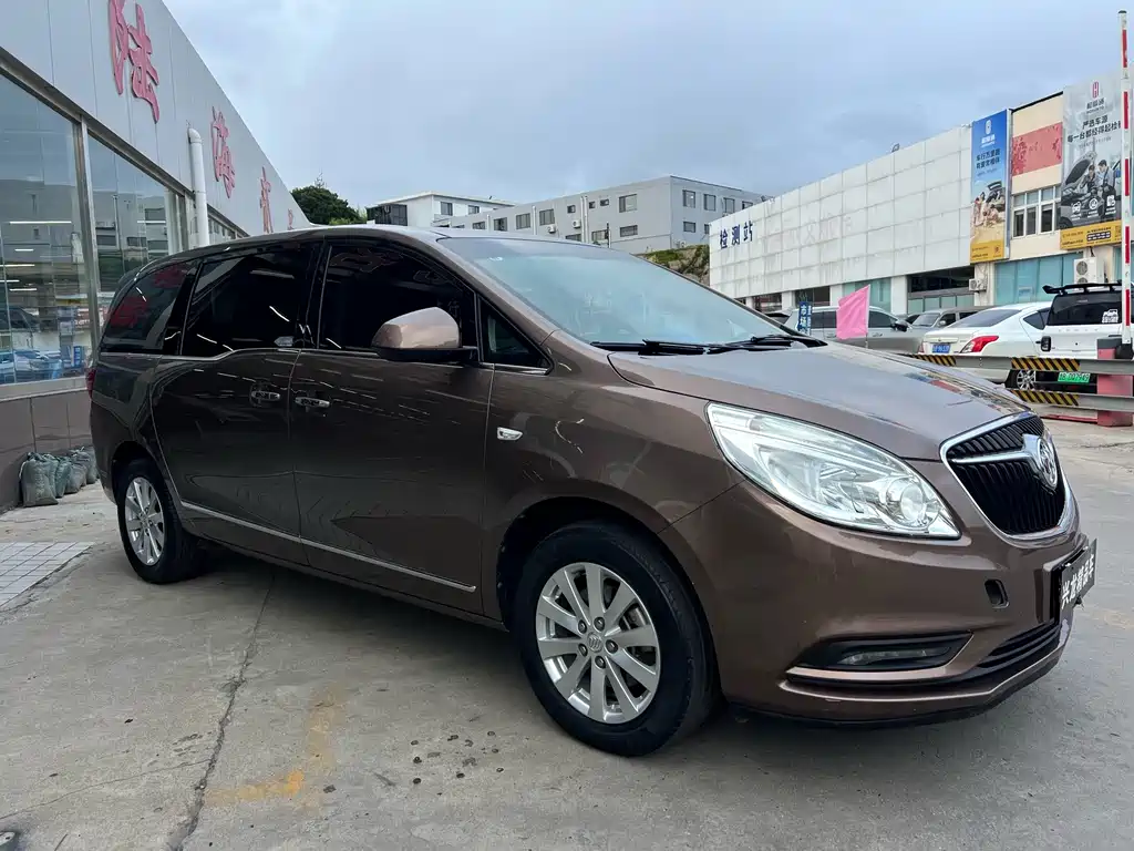Buick GL8 2018 28T luxury model National VI купить на сайте DeffCars