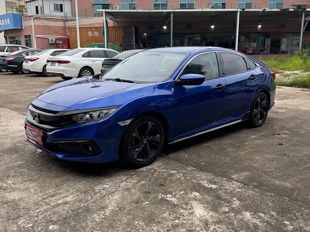 Civic 2019 220TURBO CVT combustion version National V купить на сайте DeffCars