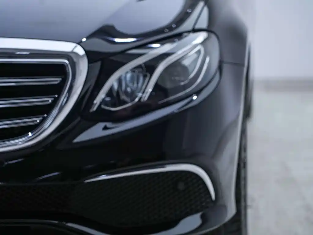 Mercedes-Benz E-Class 2020 Facelift E 300 L Special Edition купить на сайте DeffCars