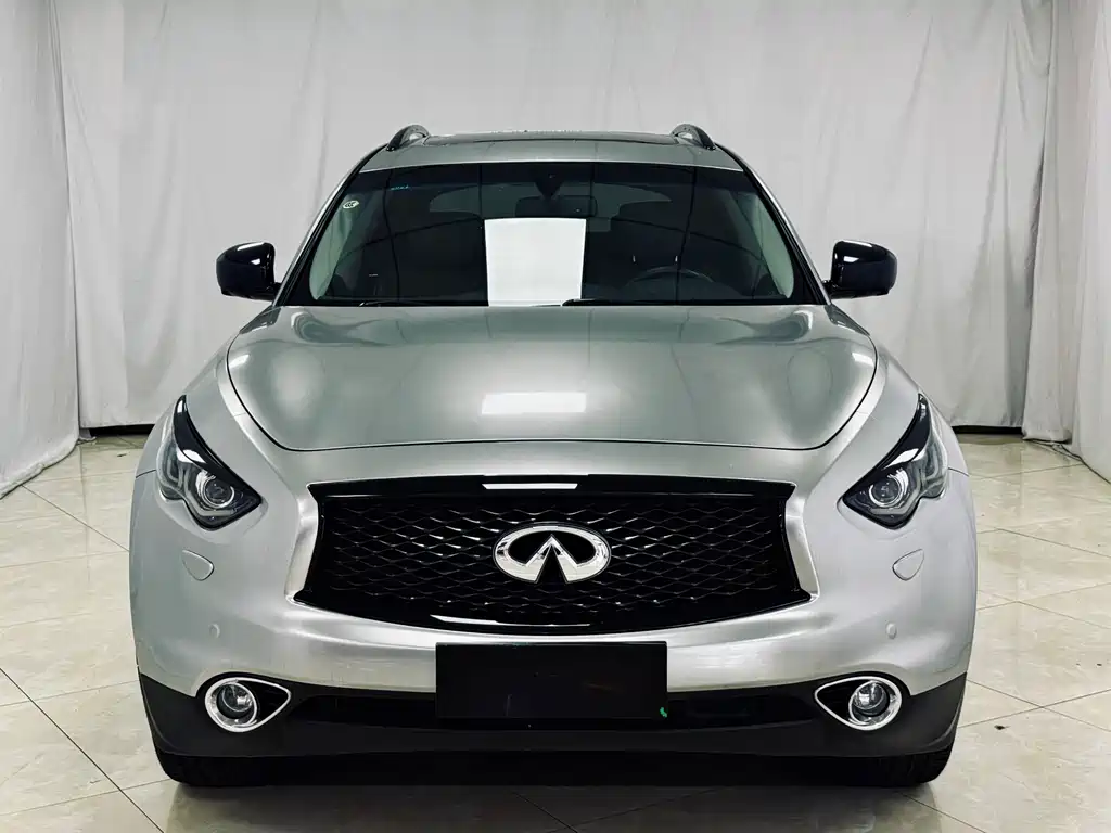 Infiniti QX70 2013 3.7L Transcend Edition купить на сайте DeffCars