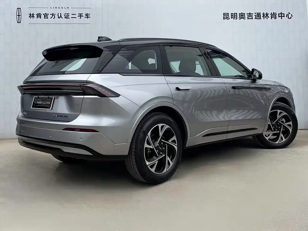Voyager 2025 2.0T four-wheel drive Zunyi hybrid version купить на сайте DeffCars