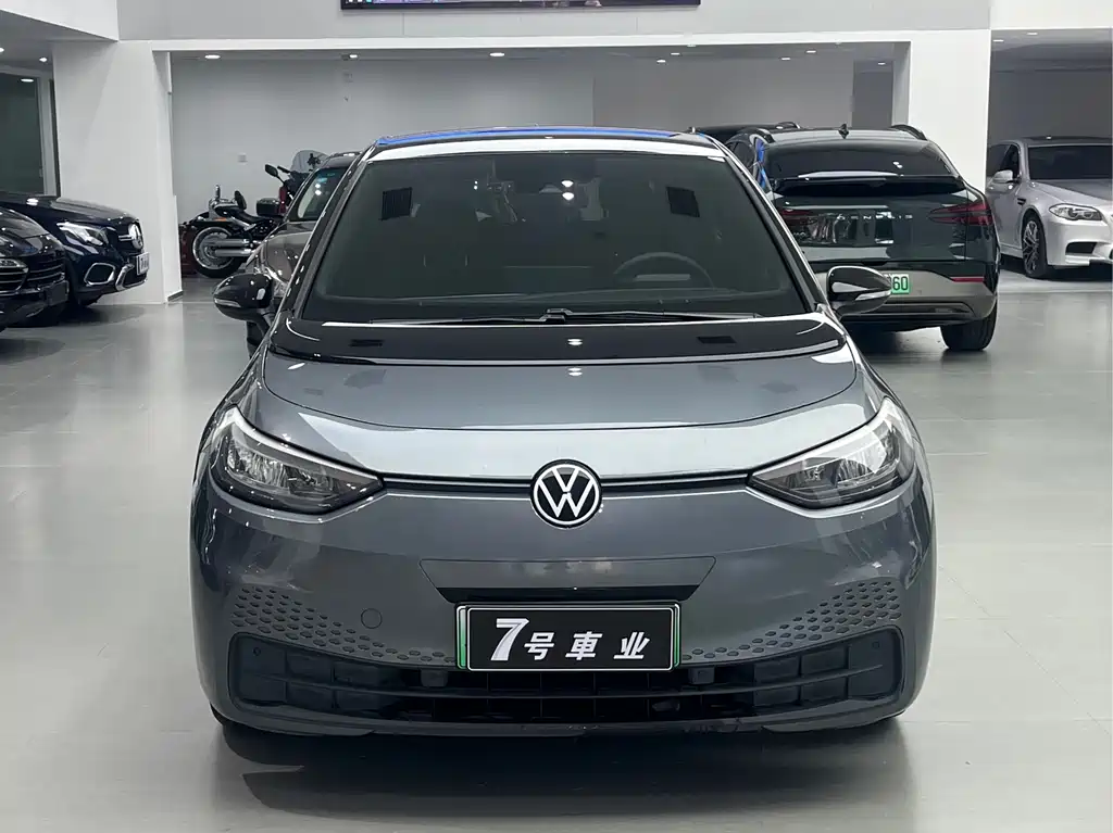 Volkswagen ID.3 2023 Pure Intelligent Edition купить на сайте DeffCars