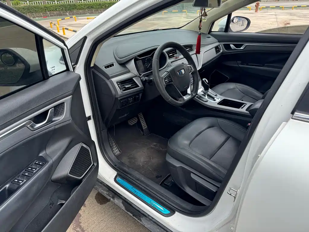 Emgrand GS 2018 Sports Edition 1.8L Automatic Style купить на сайте DeffCars