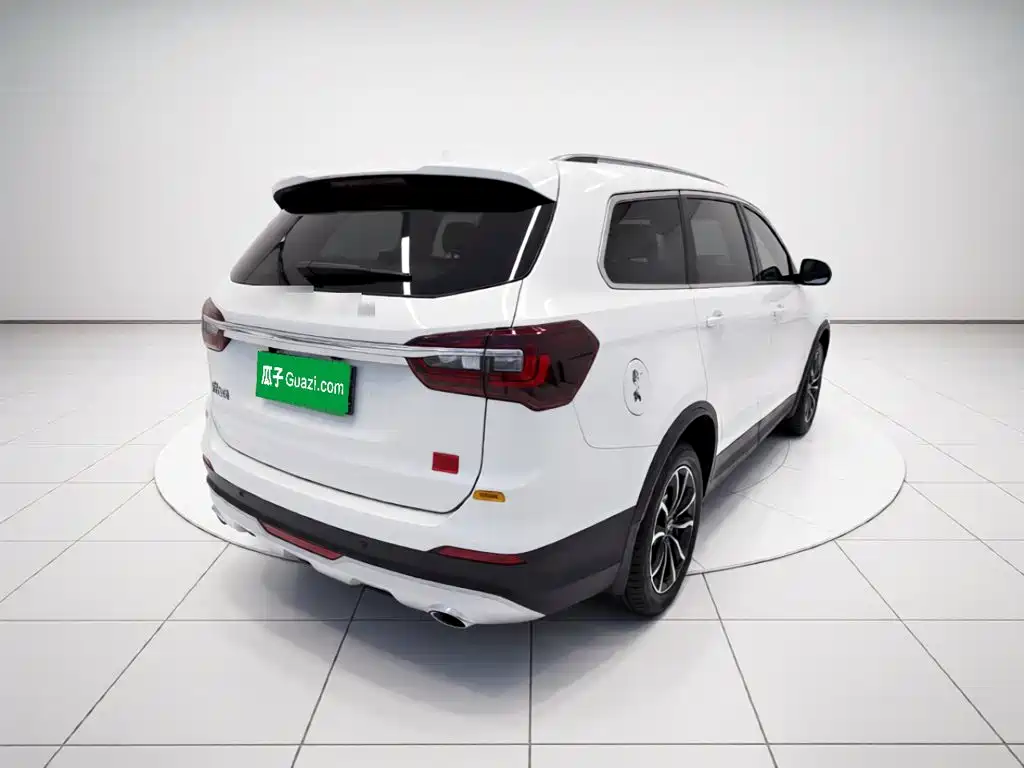Fengxing T5 2022 Prosperity Model 1.5T Automatic Yuanmeng Edition Seven Seats купить на сайте DeffCars