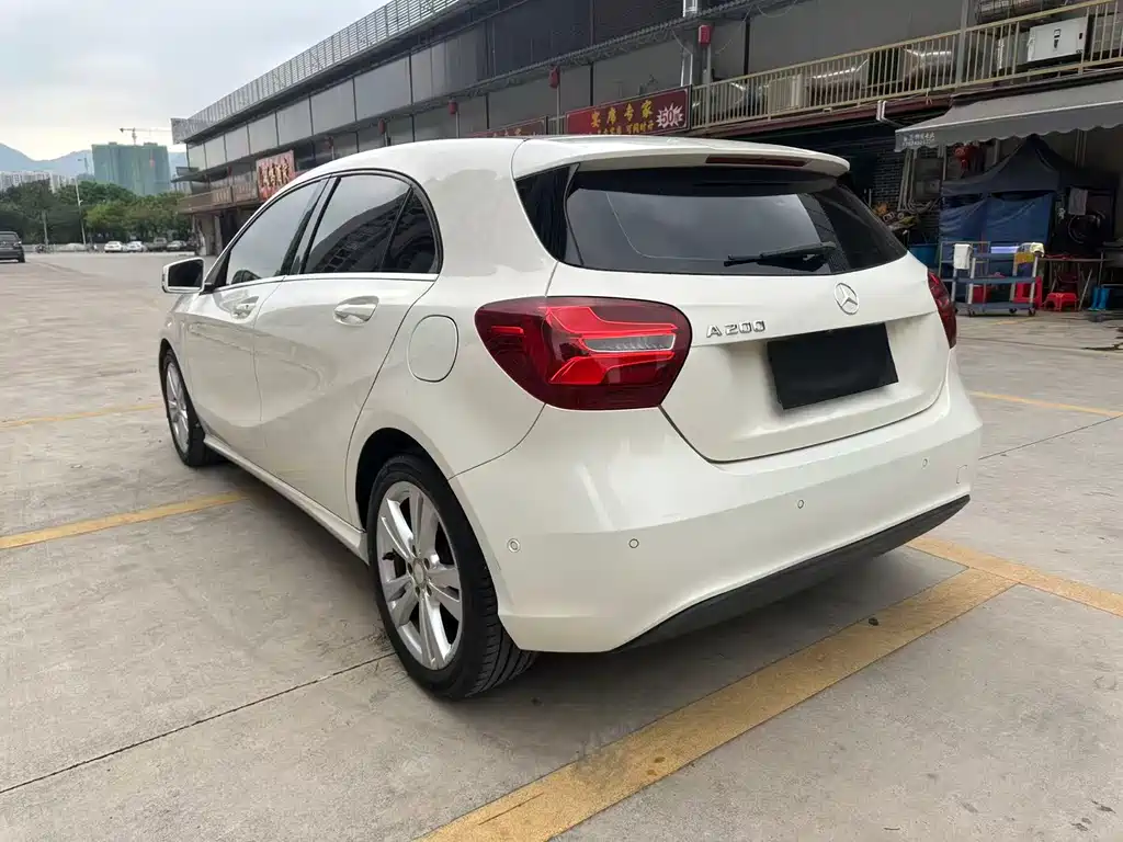 Mercedes-Benz A-Class Imported 2016 A 200 Dynamic купить на сайте DeffCars