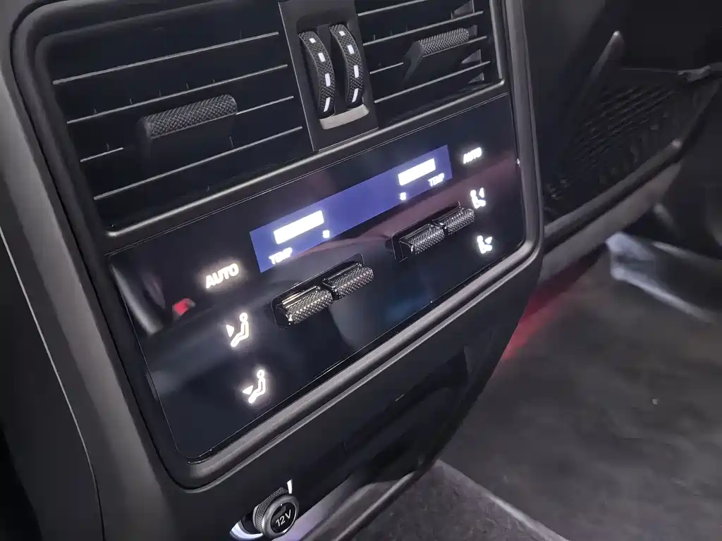 Cayenne 2025 Cayenne 3.0T купить на сайте DeffCars