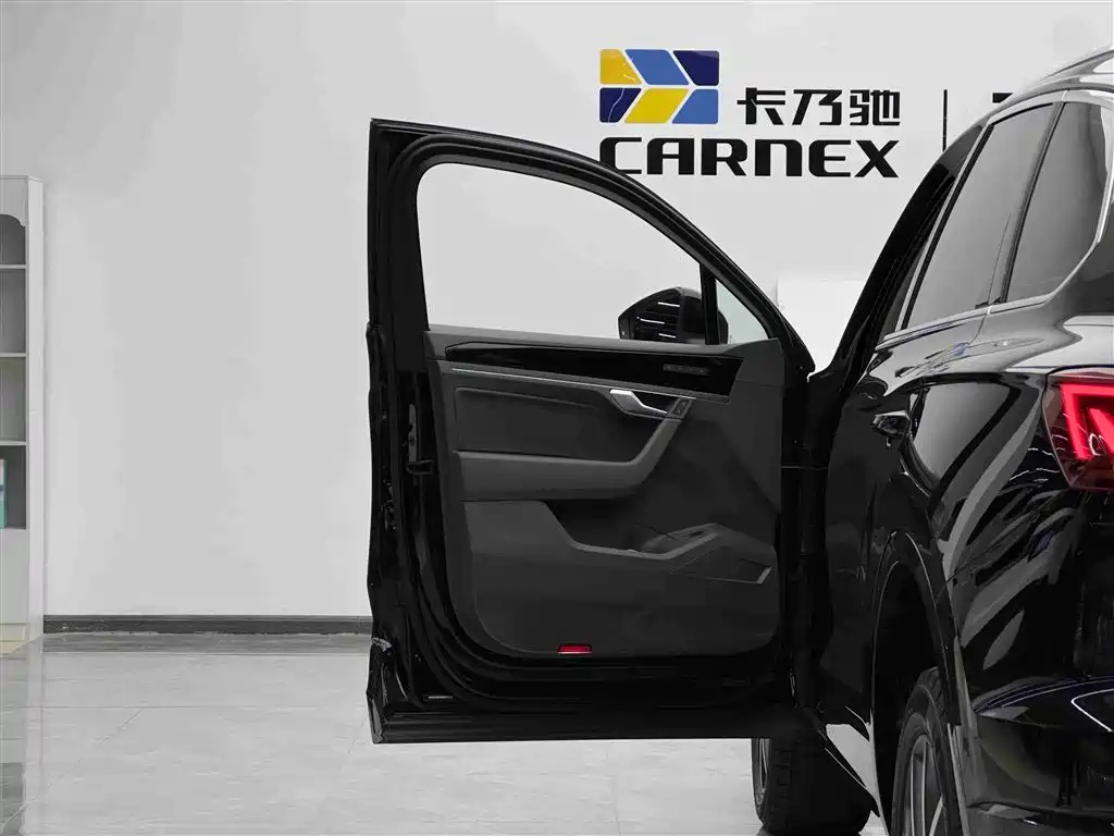 Touareg 2023 3.0TSI Ruixiang Edition Classic Sports Package купить на сайте DeffCars