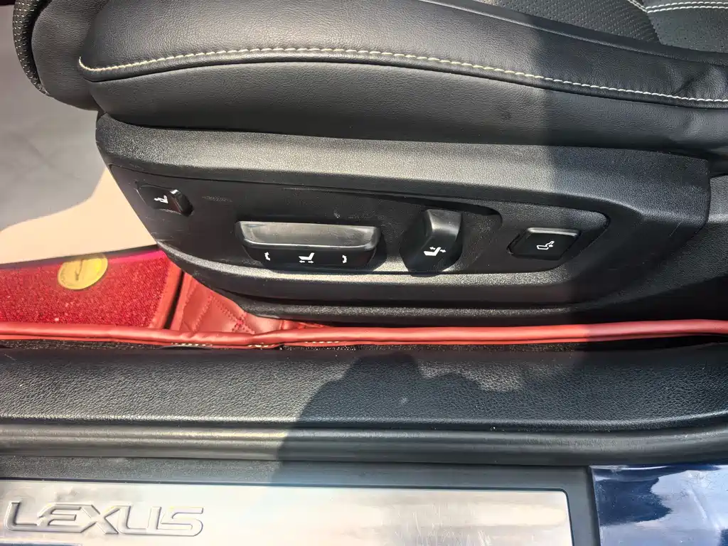Lexus ES 2015 200 Elite Edition купить на сайте DeffCars