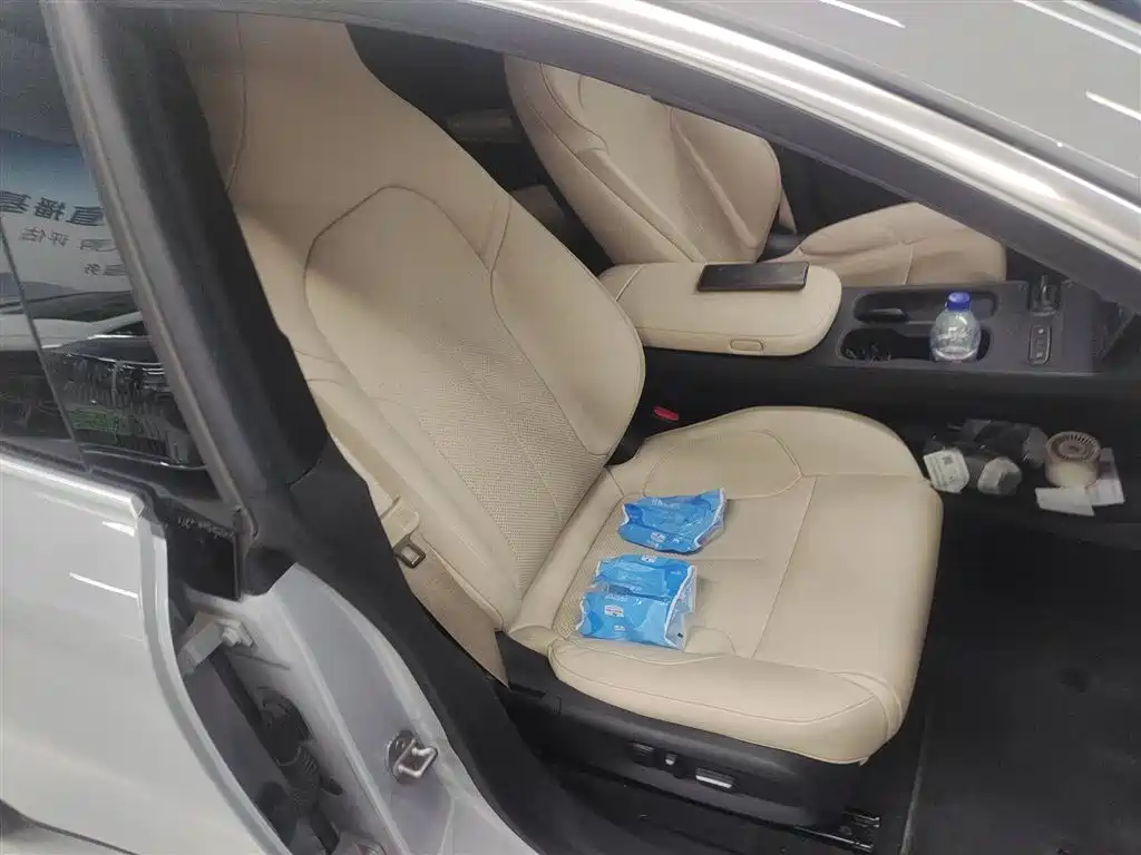 NIO ET5T 2023 75kWh Touring купить на сайте DeffCars
