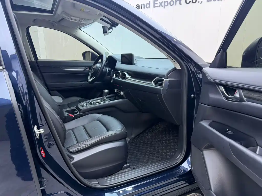 Mazda CX-5 2022 2.0L automatic two-wheel drive smart model купить на сайте DeffCars