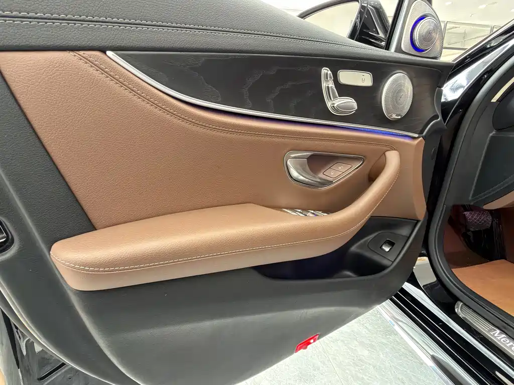 Mercedes-Benz E-Class 2018 E 200 L Sports купить на сайте DeffCars