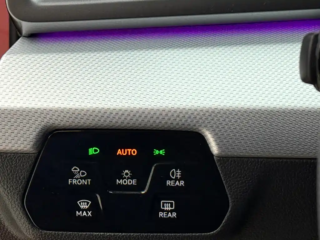 Lingdu 2023 Lingdu L 280TSI DSG Hot Edition купить на сайте DeffCars
