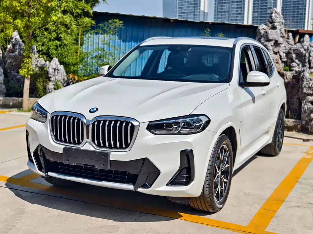BMW X3 2022 facelift xDrive25i M sports package купить на сайте DeffCars