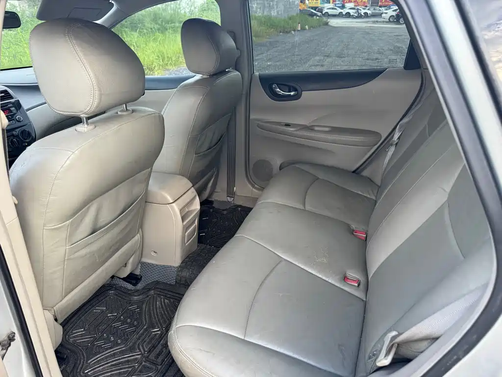 Tiida 2011 1.6L CVT comfort model купить на сайте DeffCars