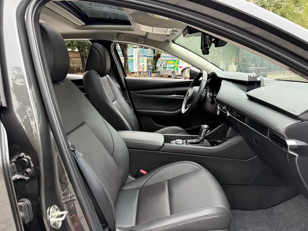 Mazda3 Angkesela 2023 2.0L automatic quality version купить на сайте DeffCars