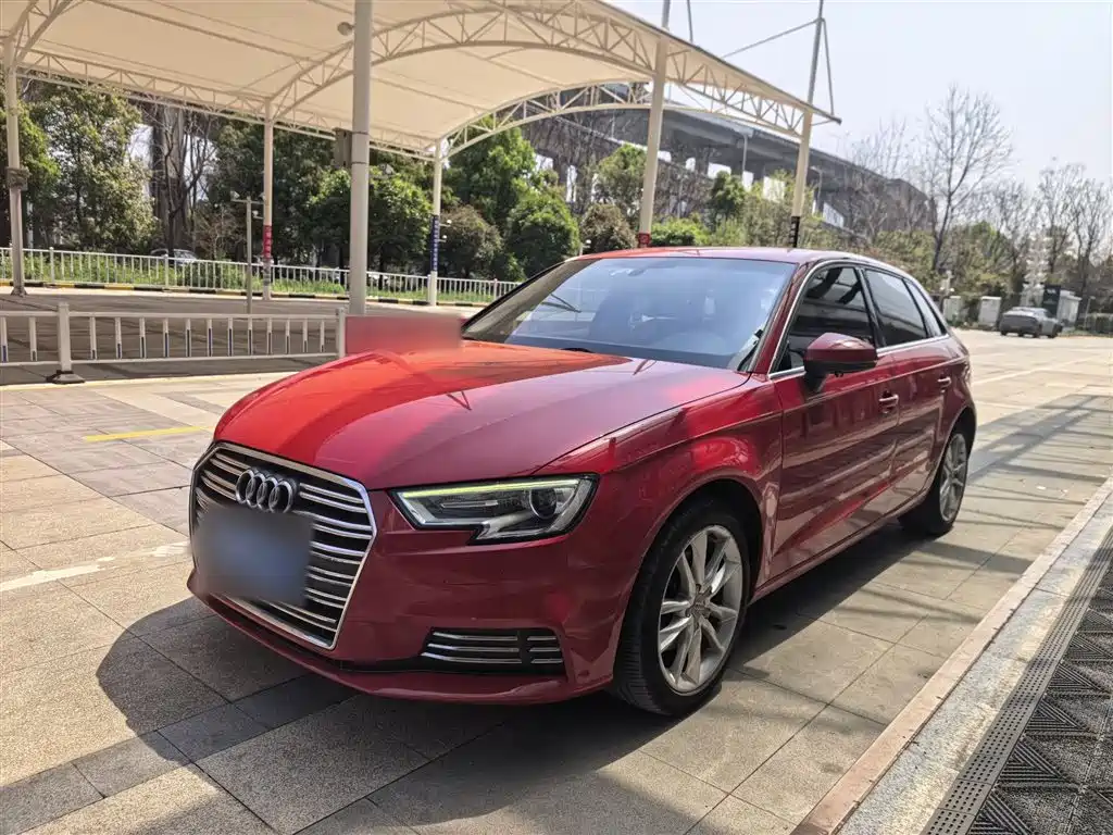 Audi A3 2018 30th Anniversary Model Sportback 35 TFSI Enterprising купить на сайте DeffCars