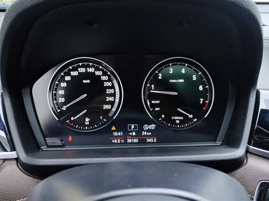 BMW X2 2020 sDrive25i Leading M Off-Road Package купить на сайте DeffCars