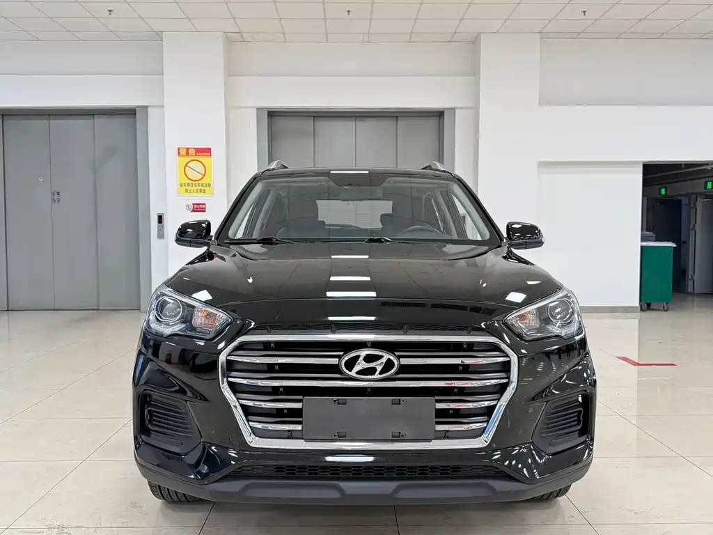 Beijing Hyundai ix35 2020 2.0L automatic two-wheel drive, smart, brave and smooth version купить на сайте DeffCars