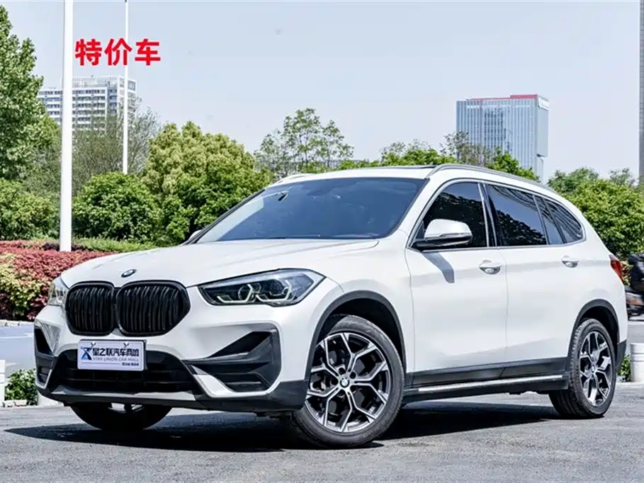 BMW X1 2021 sDrive25Li Leading Model купить на сайте DeffCars