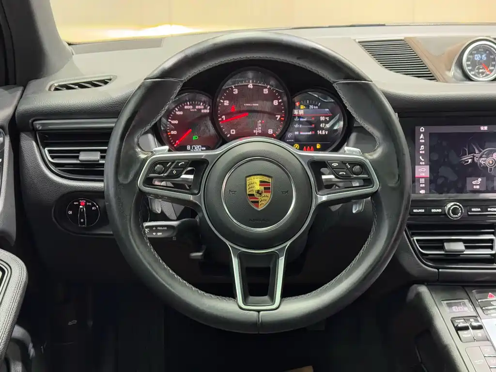 Macan 2021 Macan 2.0T купить на сайте DeffCars