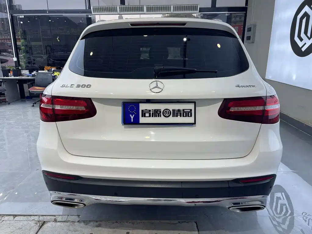 Mercedes-Benz GLC 2017 GLC 200 4MATIC купить на сайте DeffCars