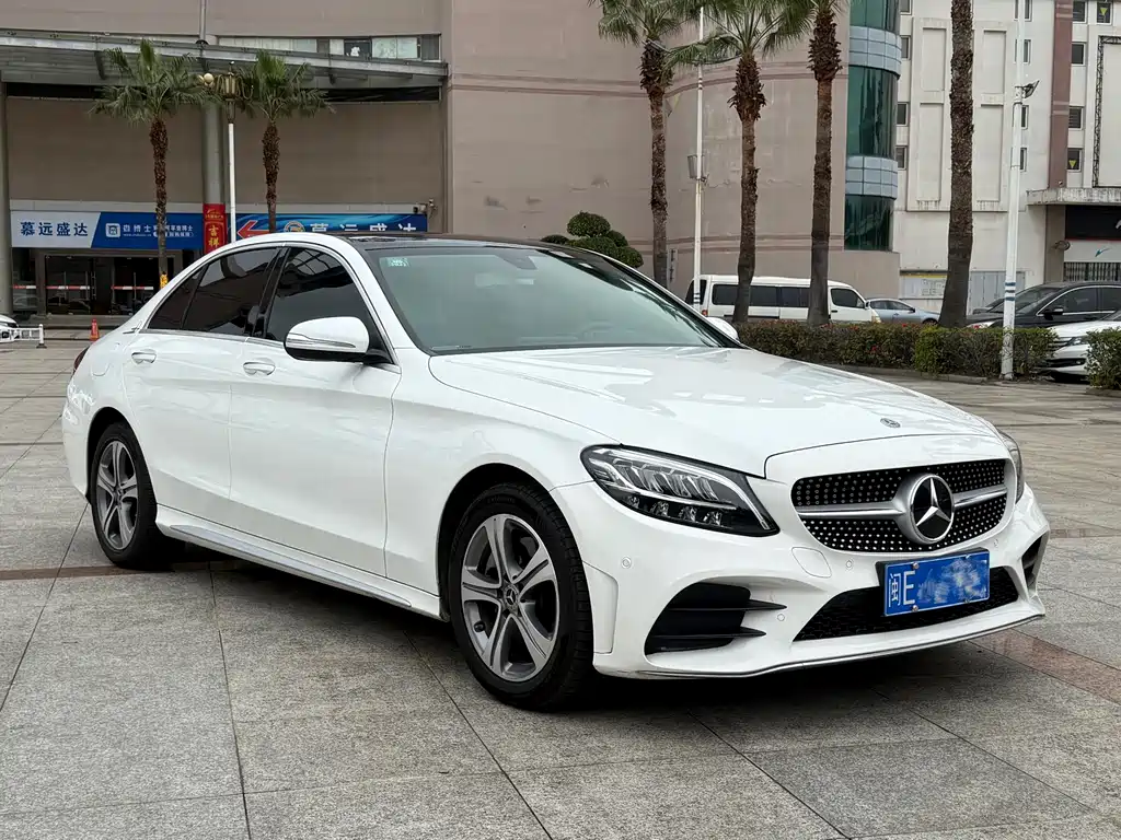 Mercedes-Benz C-Class 2020 facelift C 260 L sports version купить на сайте DeffCars
