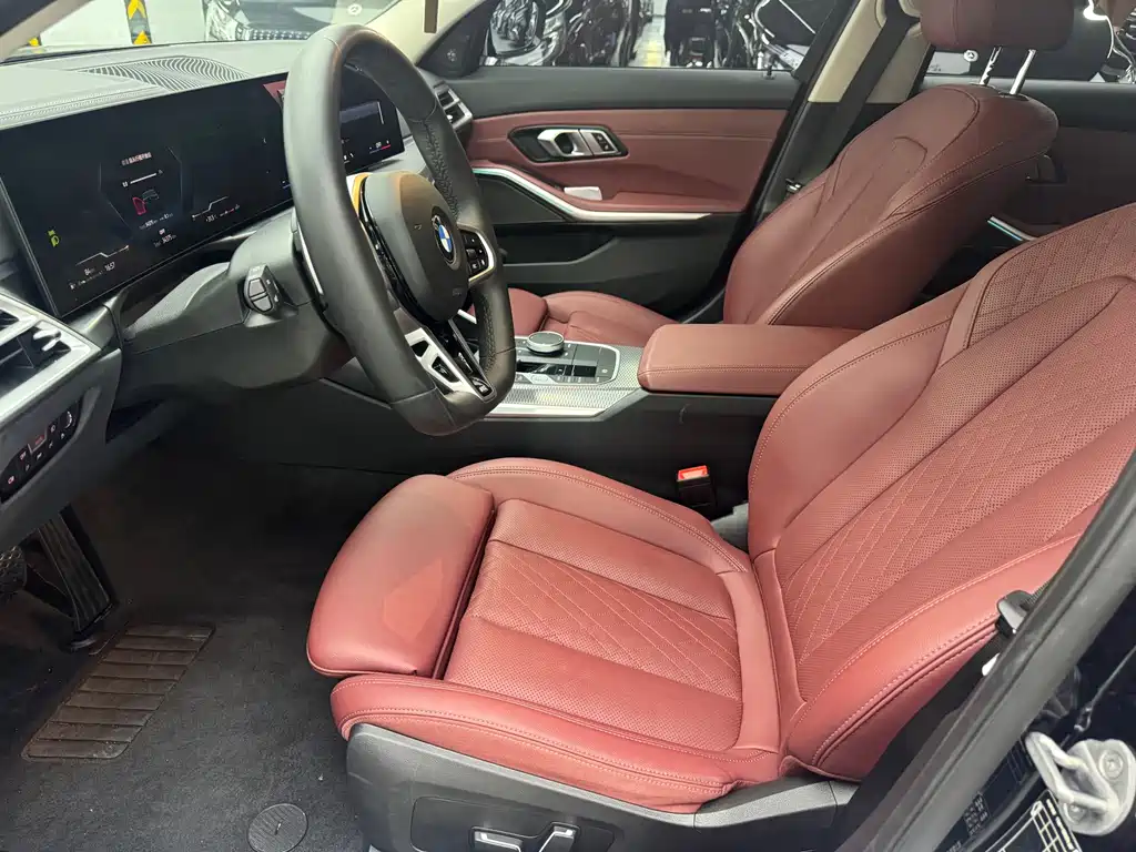 BMW 3 Series 2025 330Li M Sports Night Package купить на сайте DeffCars