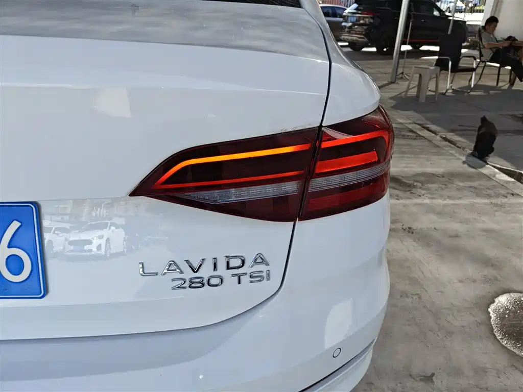 Lavida 2022 280TSI DSG Comfort Edition купить на сайте DeffCars