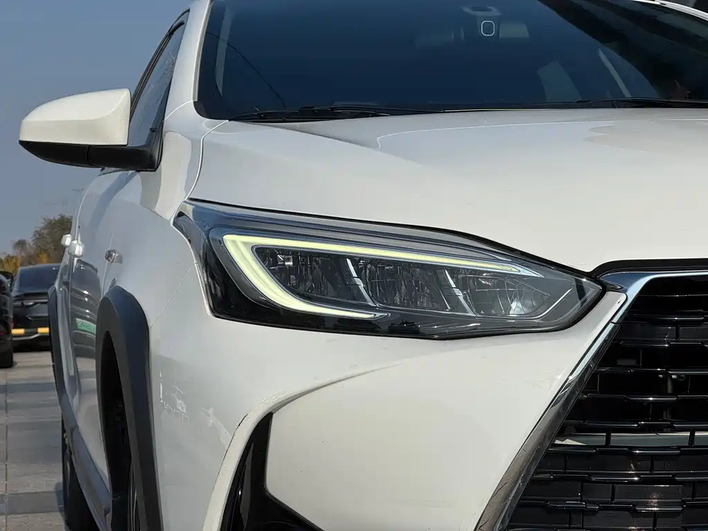 YARiS L Zhixuan 2022 1.5L CVT luxury PLUS version купить на сайте DeffCars