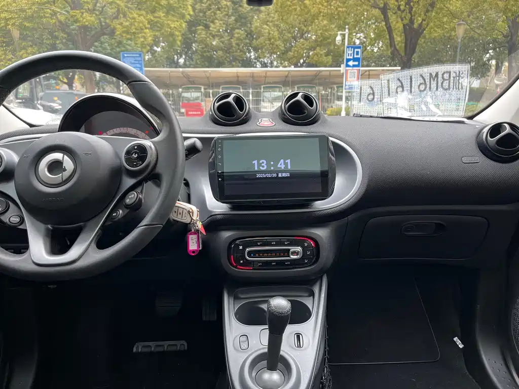 smart forfour 2016 1.0L 52kW passion version купить на сайте DeffCars