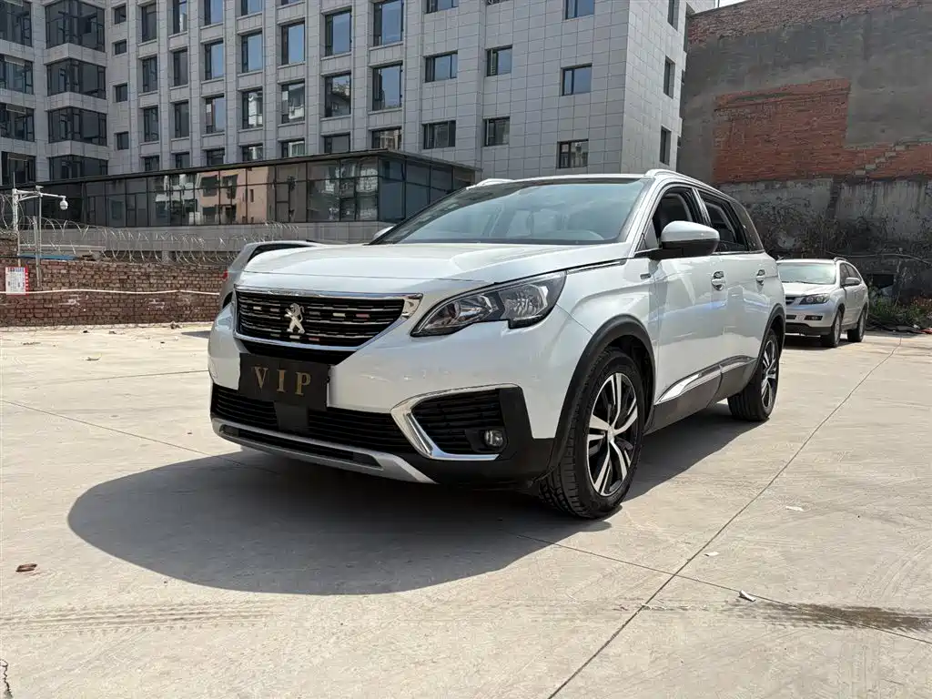 Peugeot 5008 2017 350THP 5-seat elite version купить на сайте DeffCars