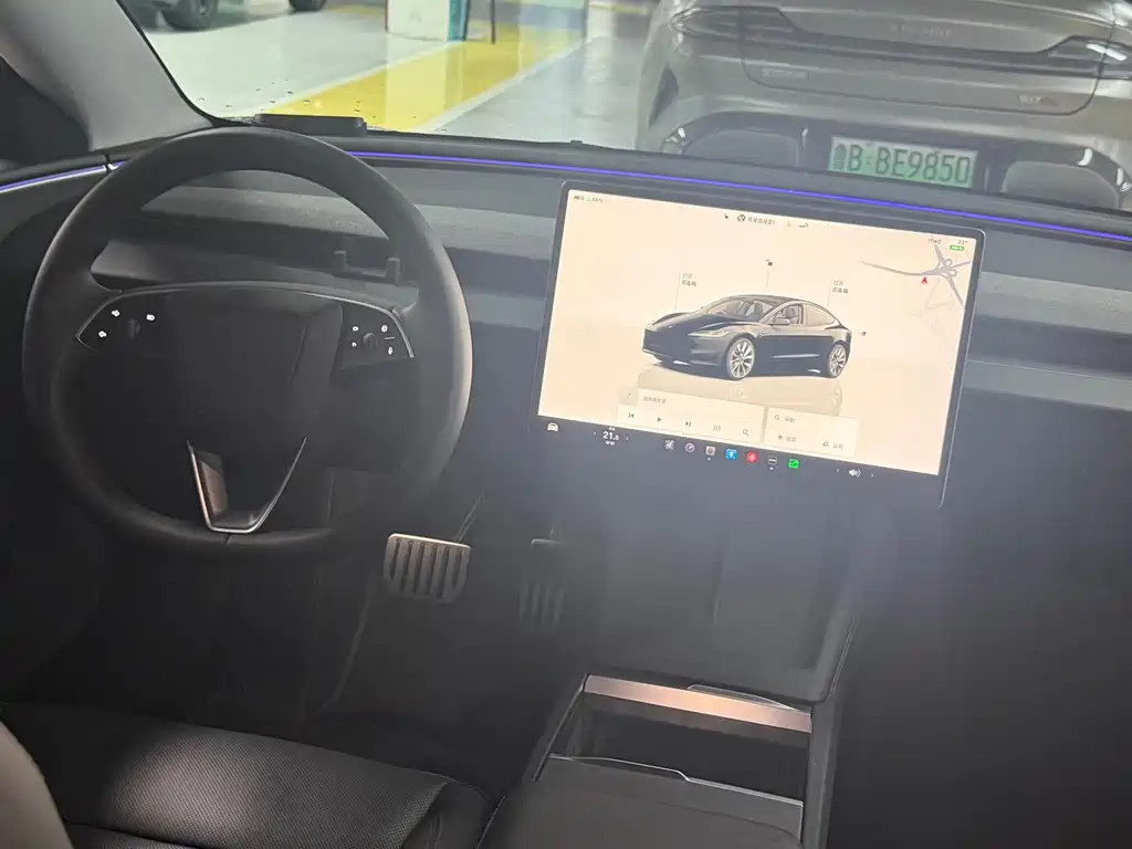 Model 3 2023 rear-wheel drive version купить на сайте DeffCars