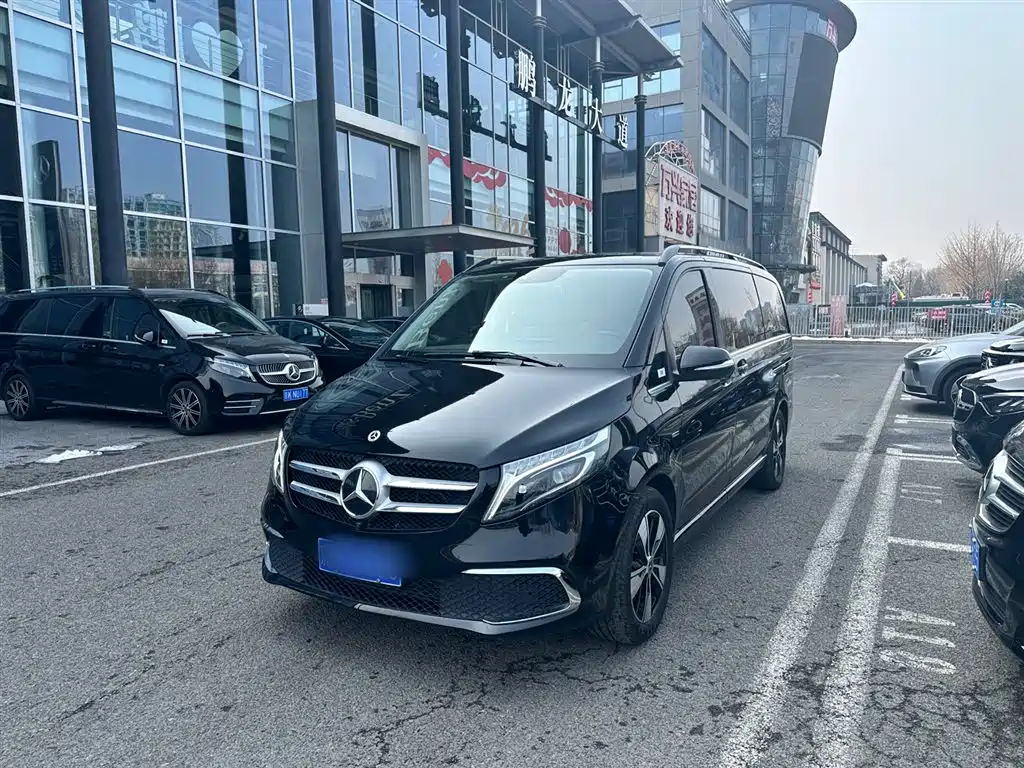 Mercedes-Benz V-Class 2022 V 260 Premium Edition купить на сайте DeffCars