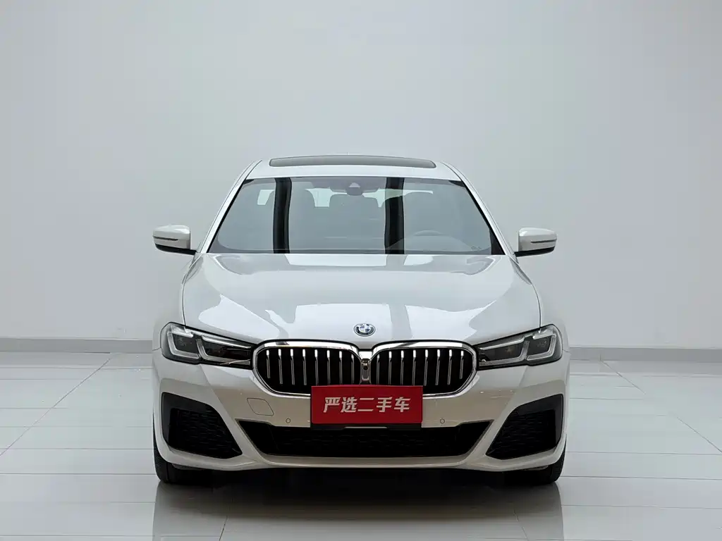BMW 5 Series 2023 530Li Exclusive M Sports Package купить на сайте DeffCars