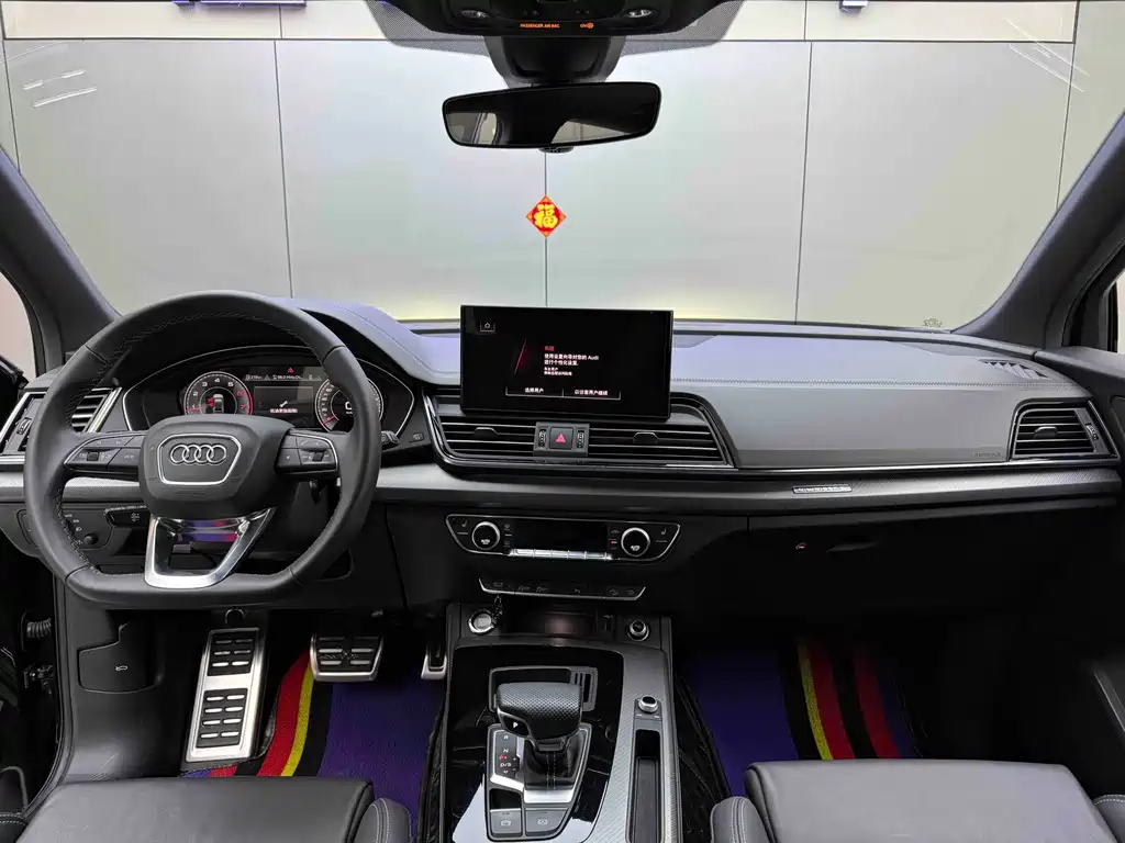 Audi Q5L 2023 40T luxury and dynamic model купить на сайте DeffCars
