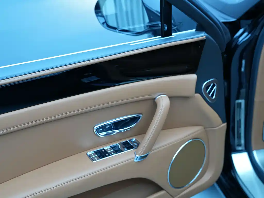 Flying Spur 2017 4.0T V8 S Standard Edition купить на сайте DeffCars
