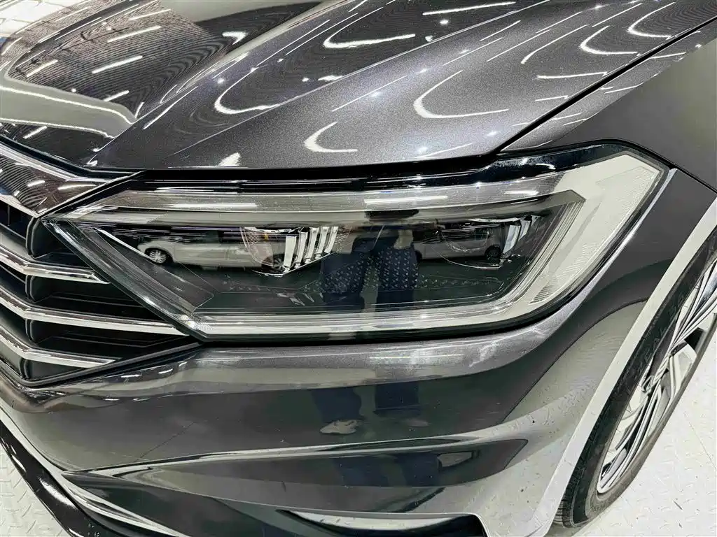 Sagitar 2021 280TSI DSG 30th Anniversary Edition купить на сайте DeffCars