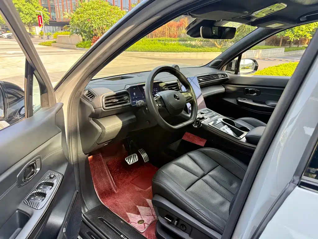 NIO ES8 2022 75kWh Signature Edition Six Seats купить на сайте DeffCars